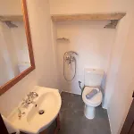 Platsa's House * Απέραθος